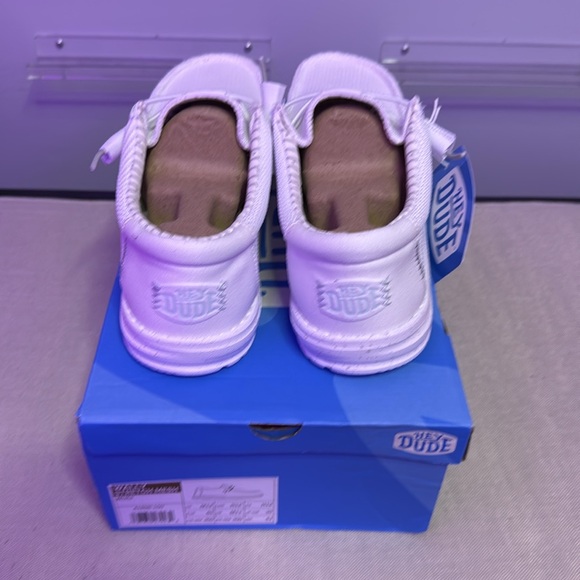 Hey Dude Wally Stretch Sox Shoes - Picture 3 of 4